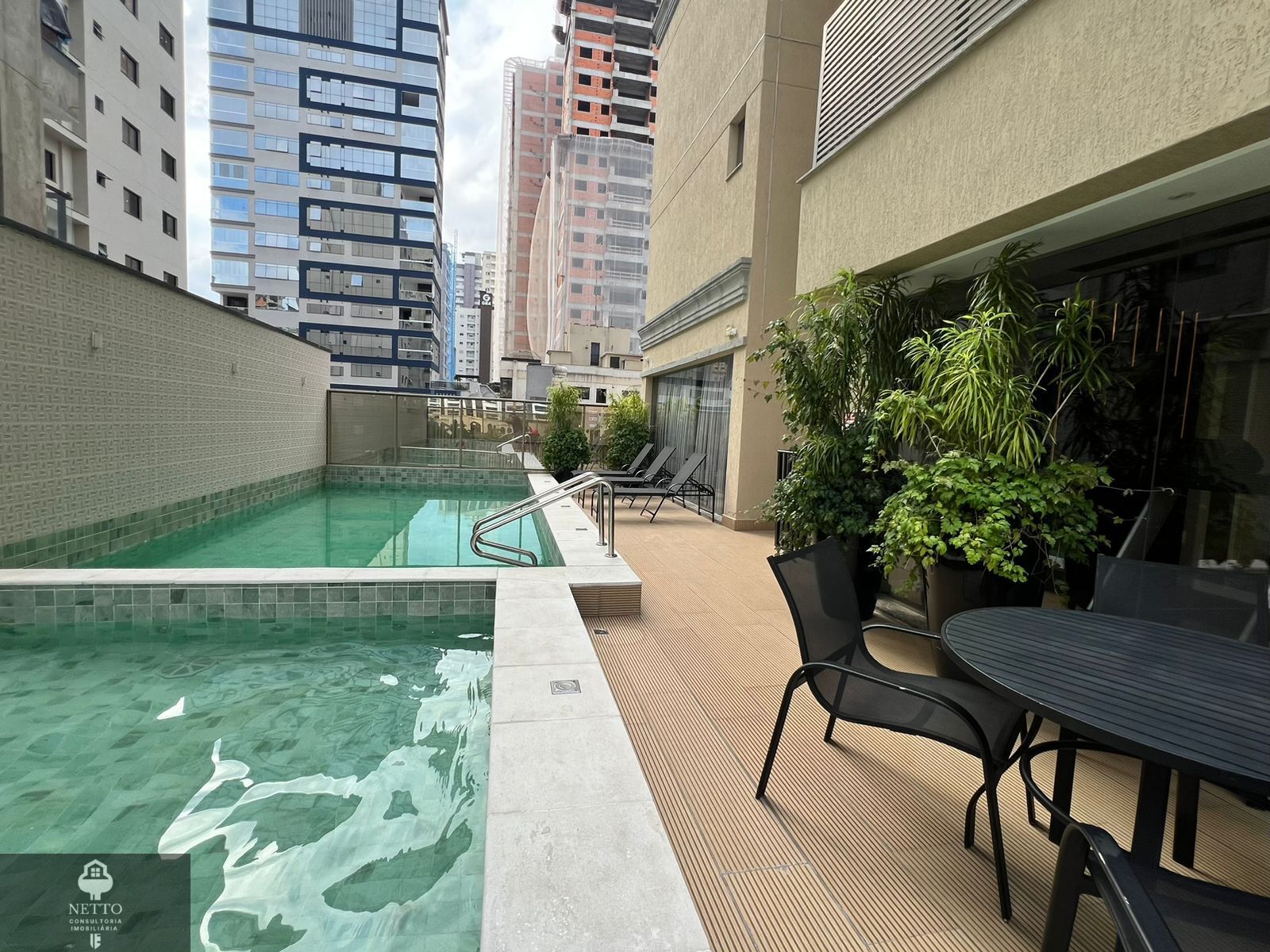 Apartamento, 3 quartos, 110 m² - Foto 2