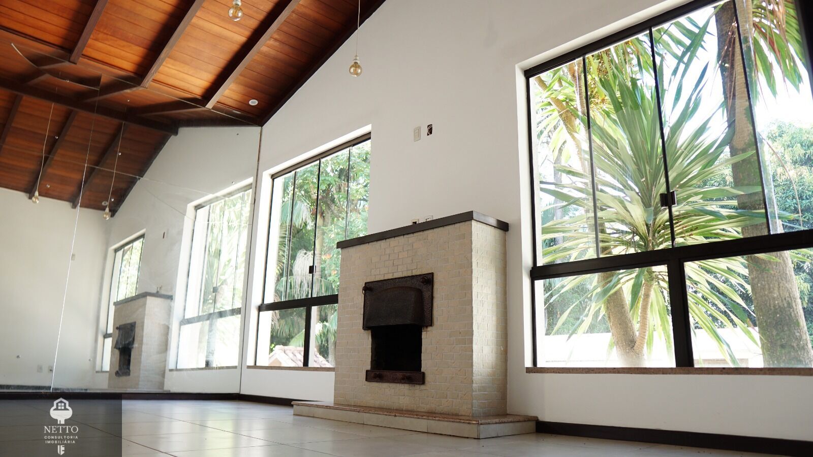 Casa, 3 quartos, 215 m² - Foto 4