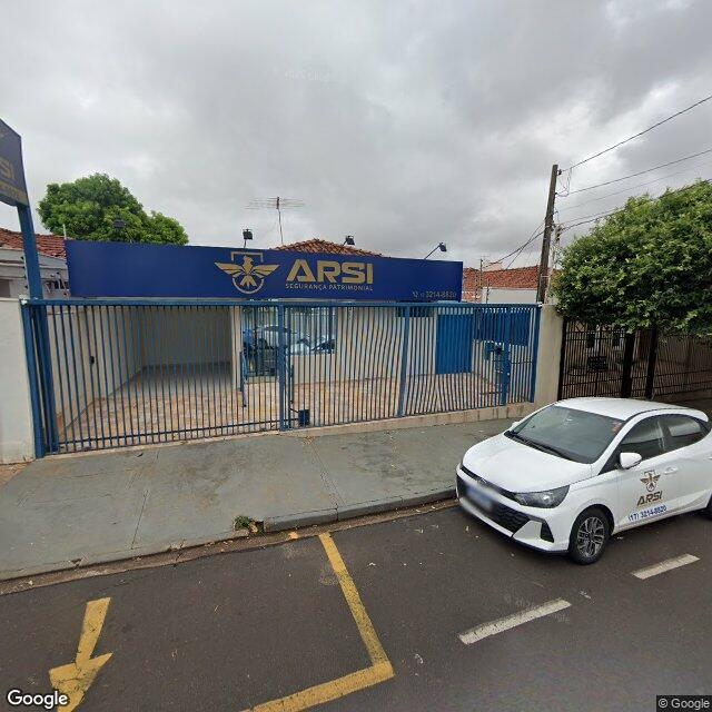 Imagem estática do "Street View" da localização