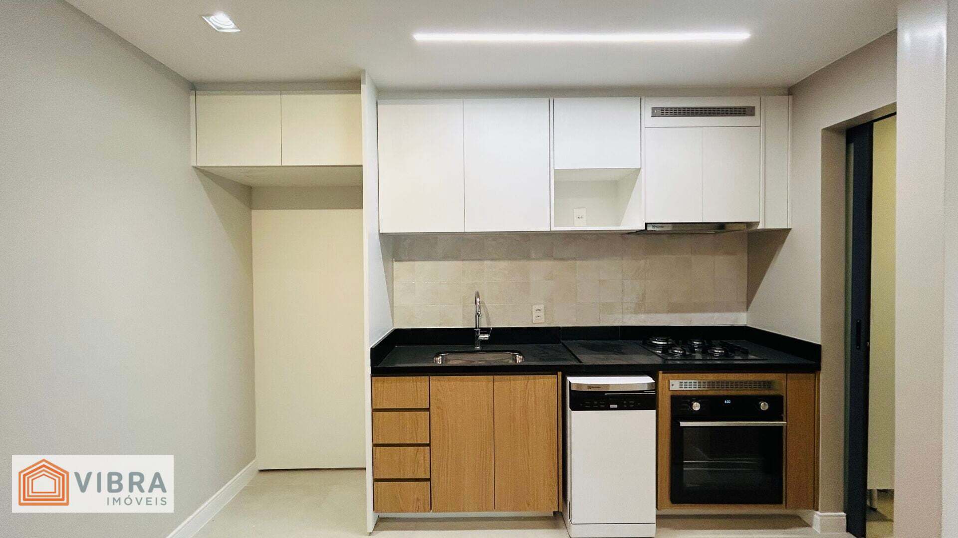 Foto 3 de Apartamento à venda no bairro Alphaville Industrial em Barueri/SP