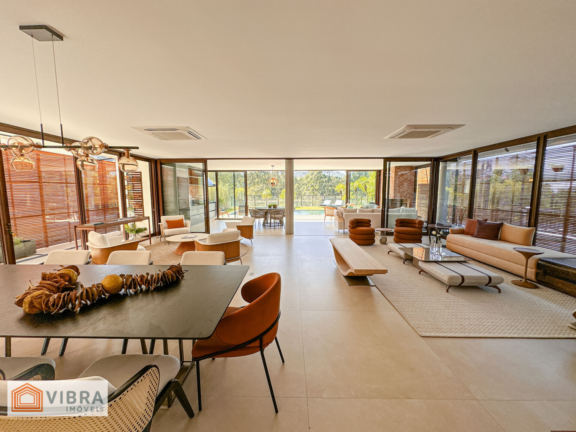Foto 5 de Casa Alto Padrão à venda no Residencial Alpha Sítio - Alphaville