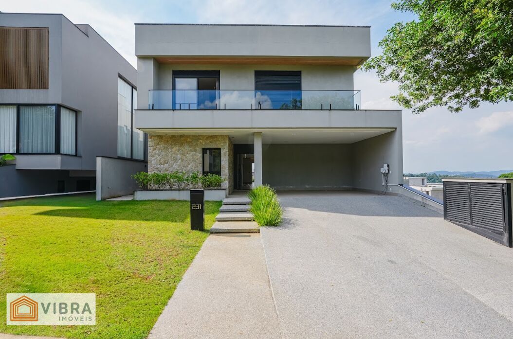 Casa à venda no bairro Alphaville em Santana de Parnaíba/SP