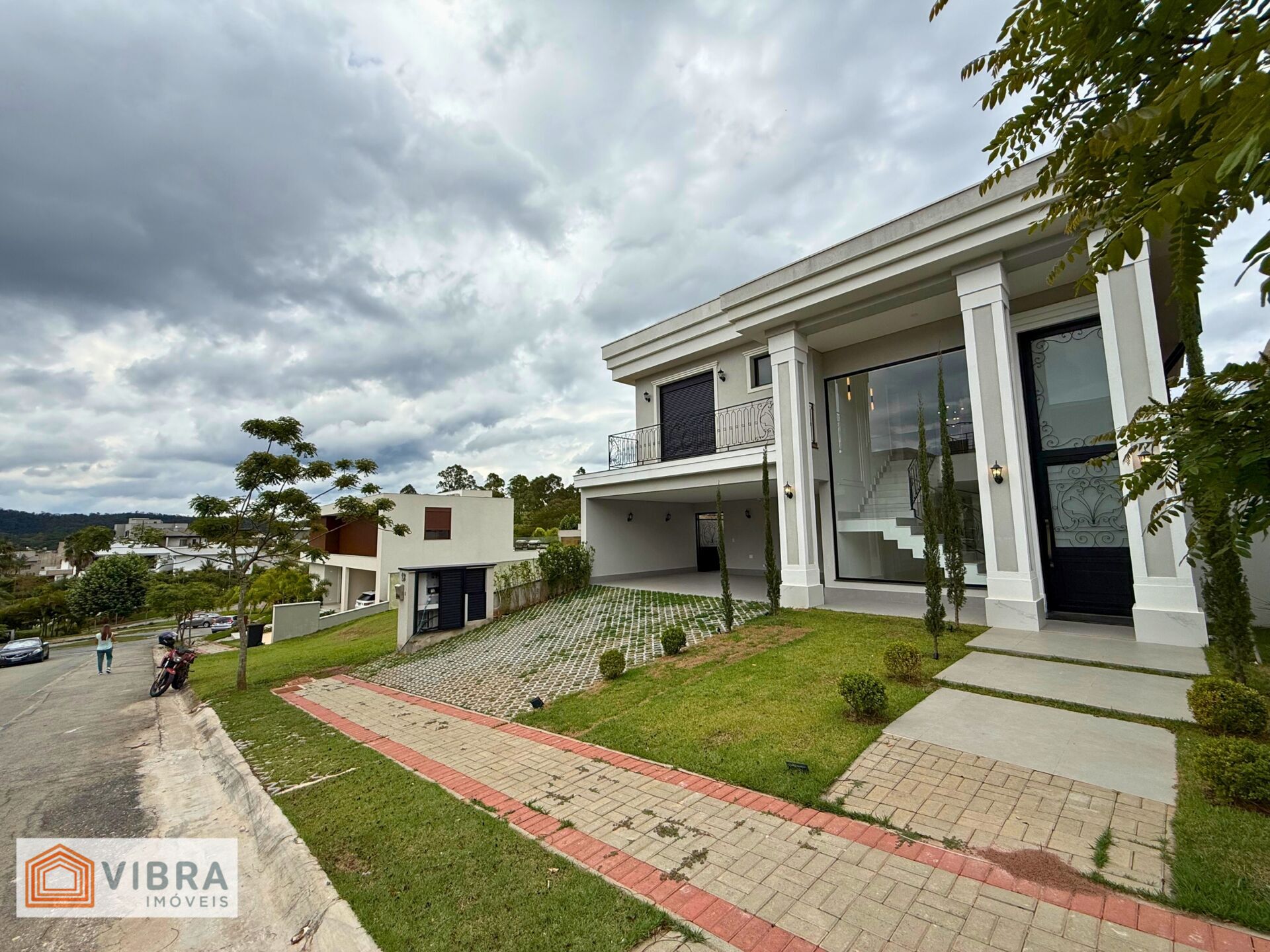 Casa à venda no bairro Alphaville em Santana de Parnaíba/SP