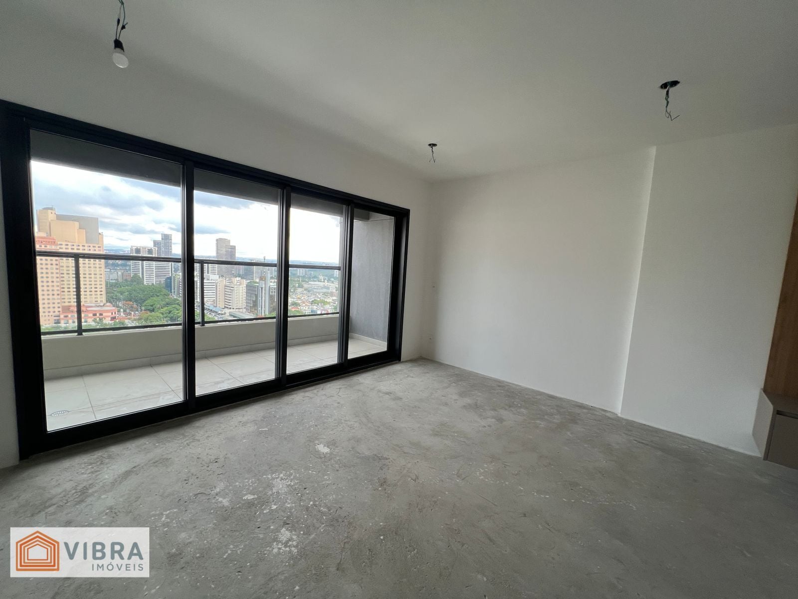 Foto 4 de Apartamento à venda no bairro Alphaville Industrial em Barueri/SP