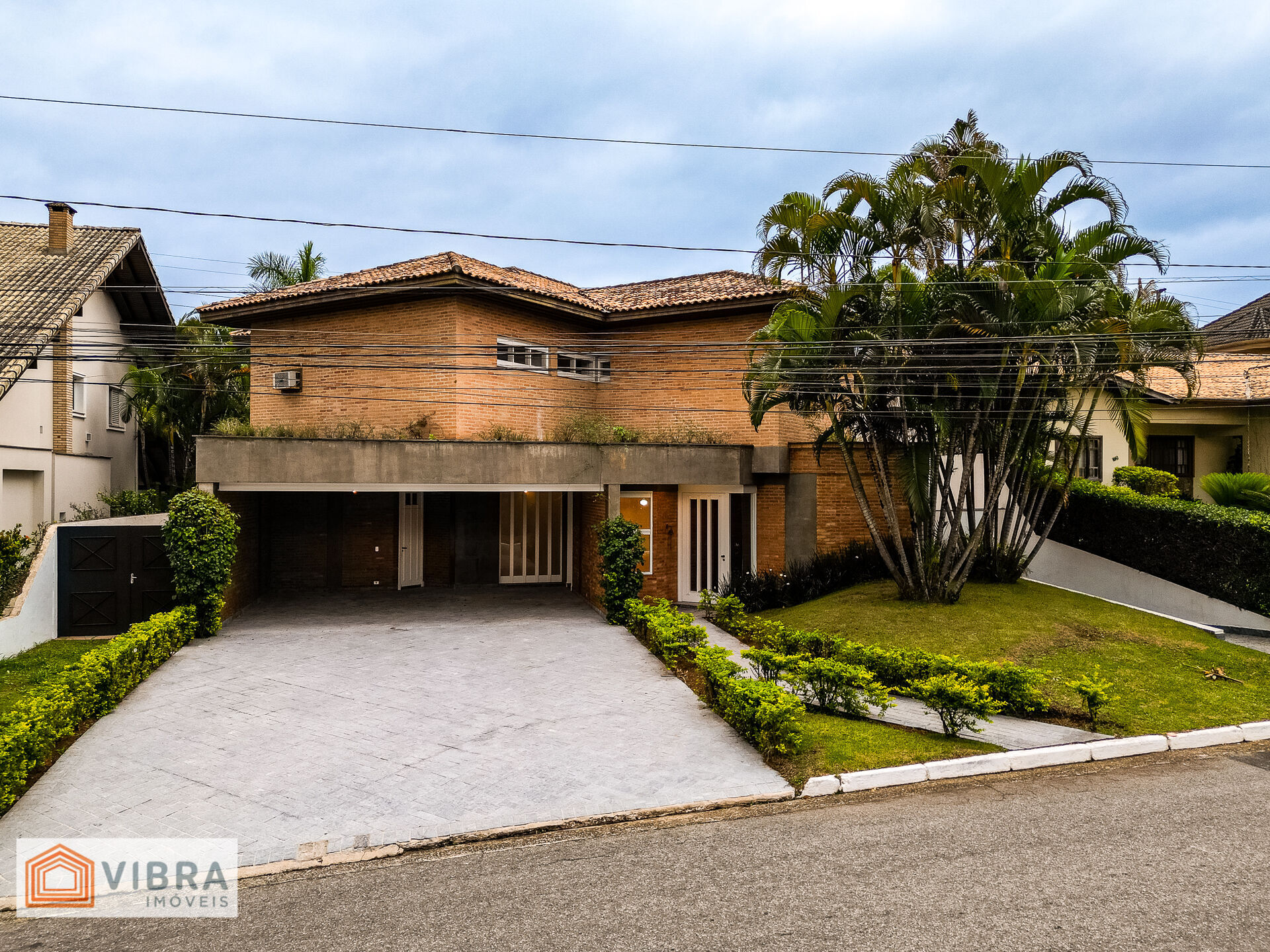 Casa à venda no bairro Tamboré 3 em Santana de Parnaíba/SP