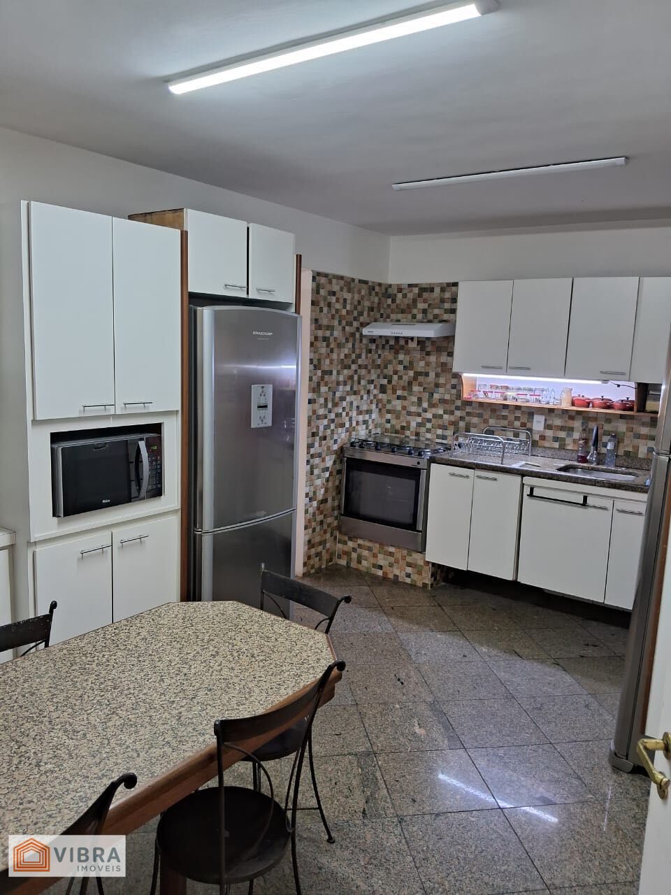 Foto 4 de Apartamento à venda no centro de Alphaville