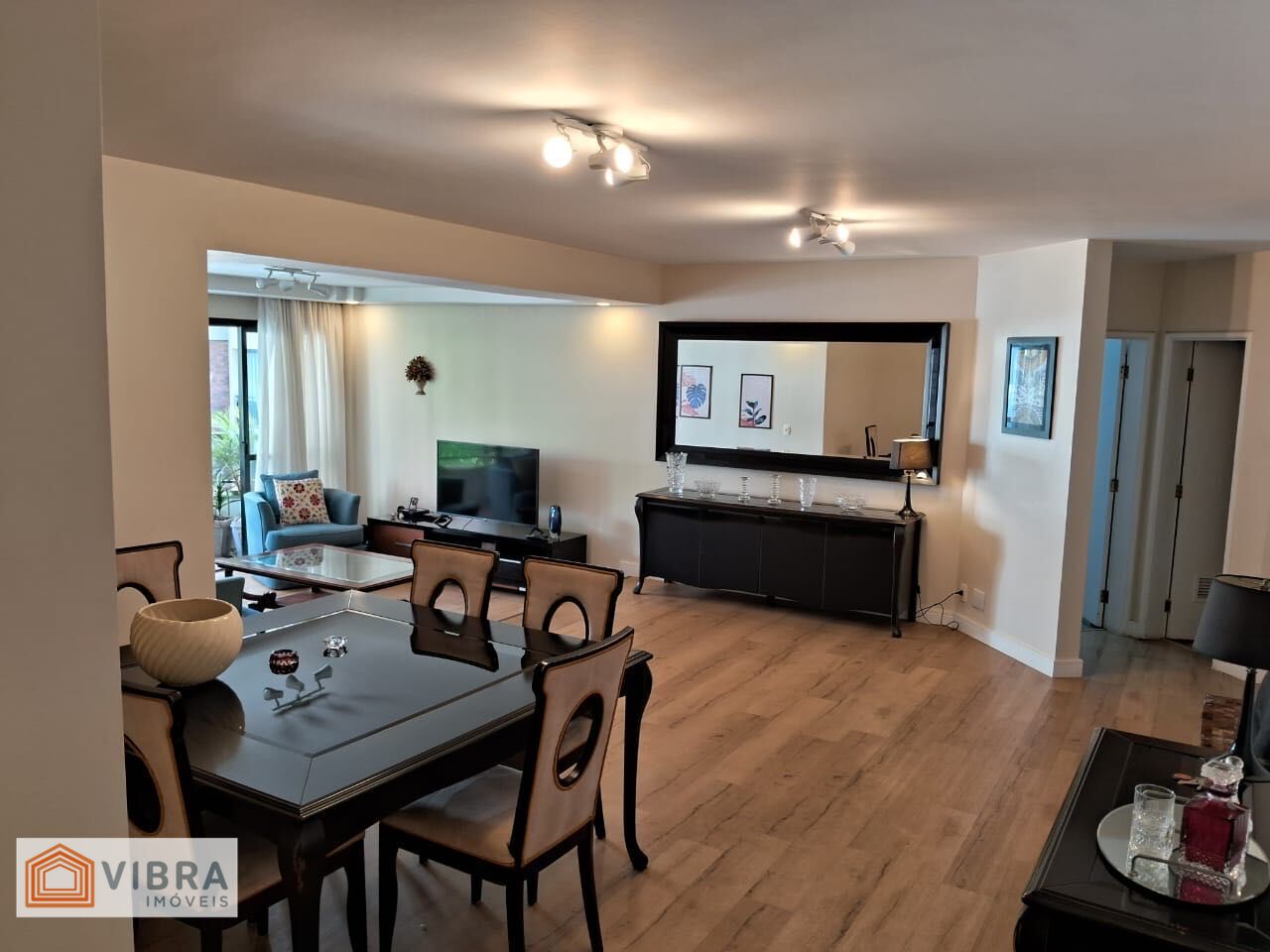 Apartamento à venda no centro de Alphaville