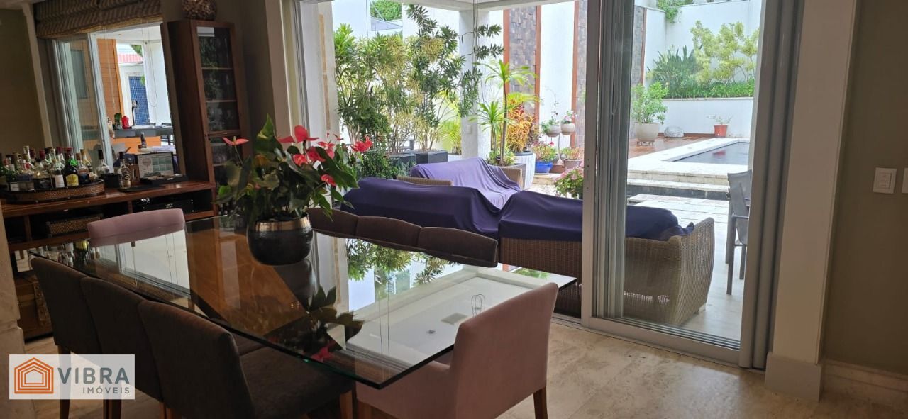Foto 4 de Casa à venda no bairro Alphaville em Santana de Parnaíba/SP