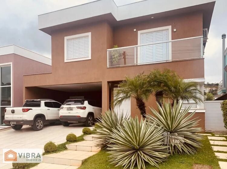 Casa à venda no bairro Alphaville em Santana de Parnaíba/SP