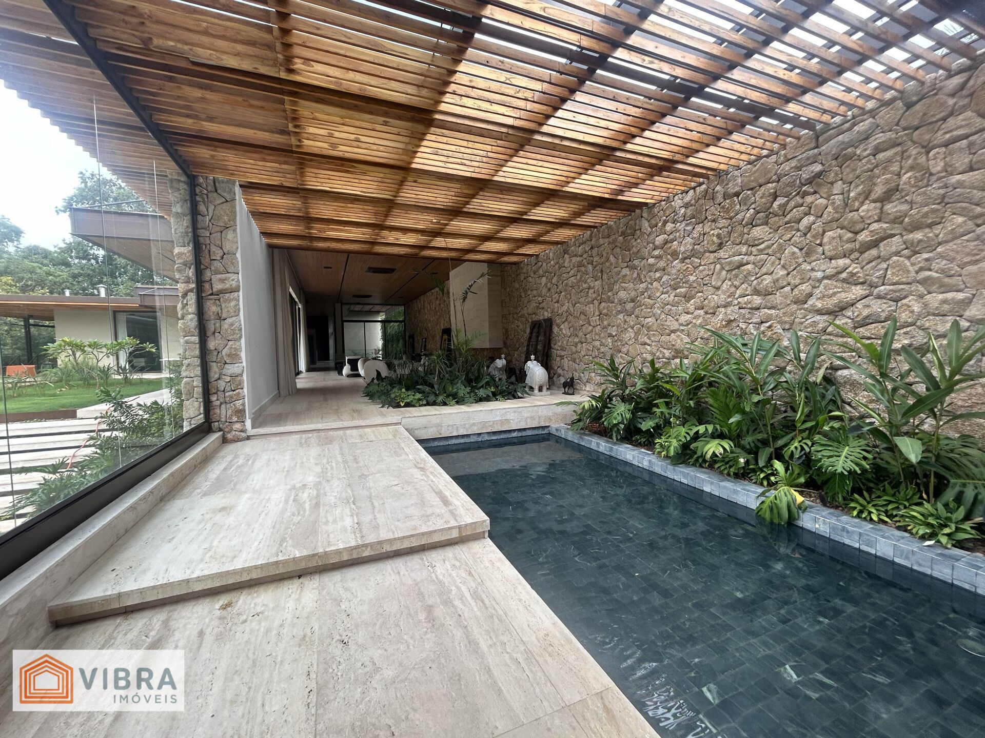 Casa à venda no bairro Alphaville em Barueri/SP