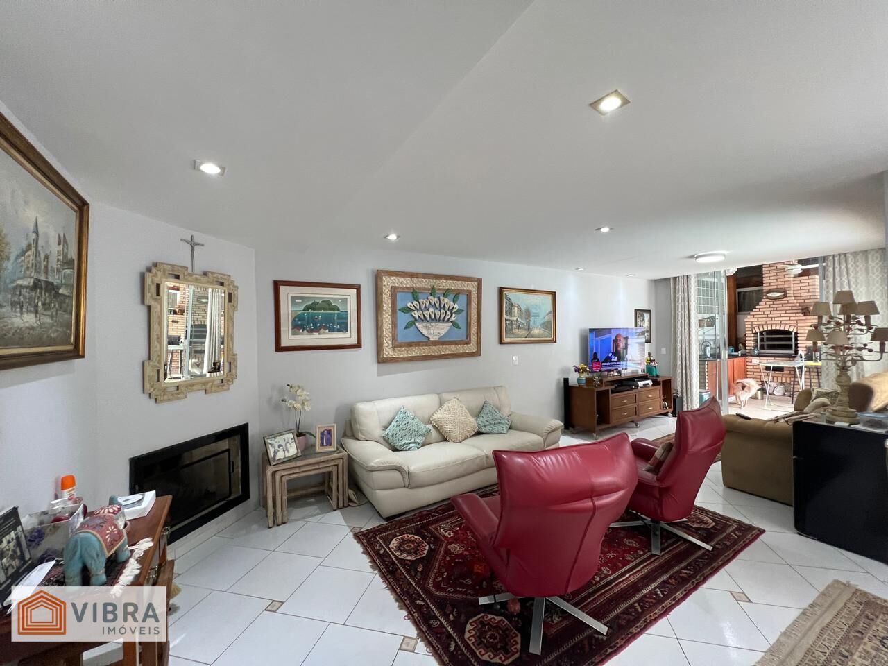 Casa à venda no bairro Alphaville em Santana de Parnaíba/SP