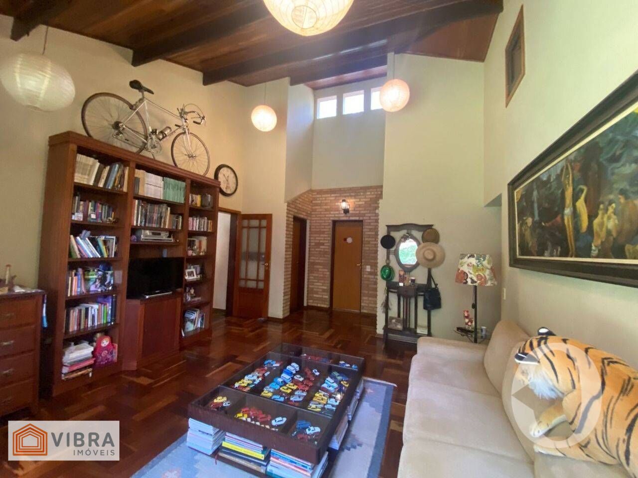 Casa à venda no bairro Vila Velha em Santana de Parnaíba/SP