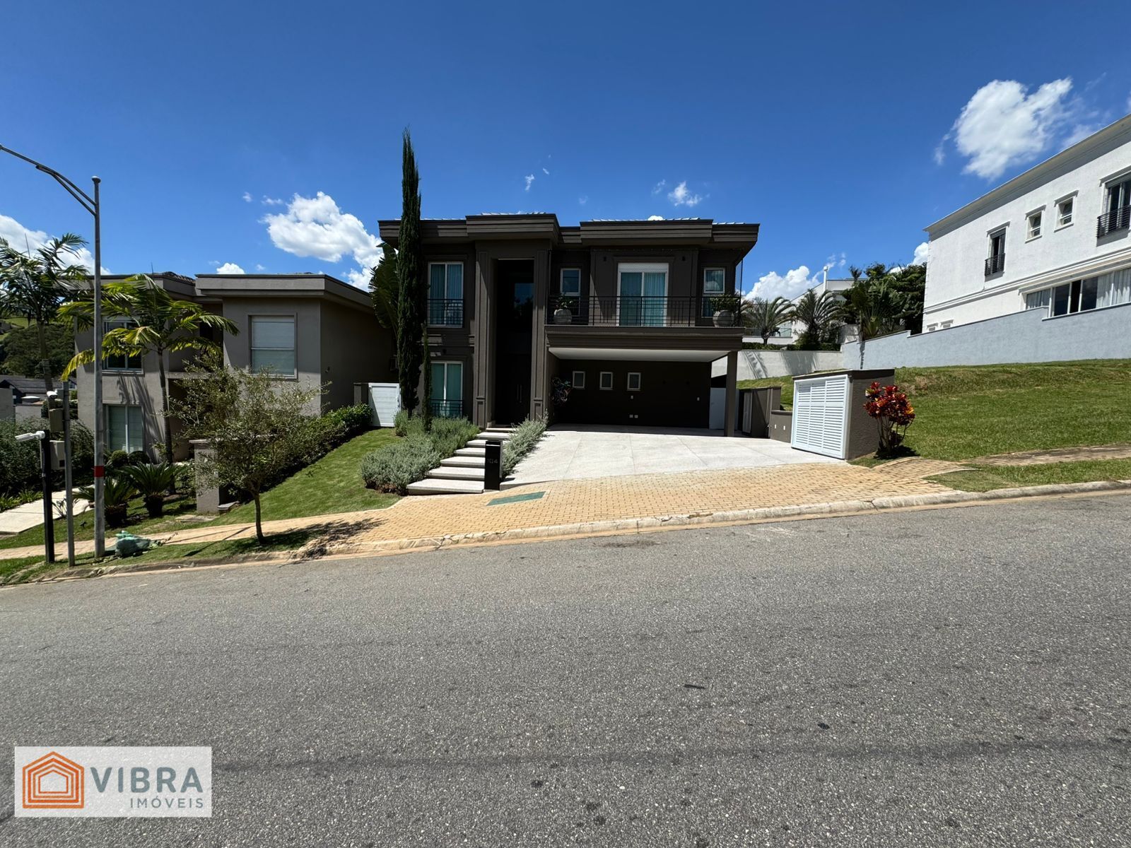 Casa à venda no bairro Tamboré em Santana de Parnaíba/SP