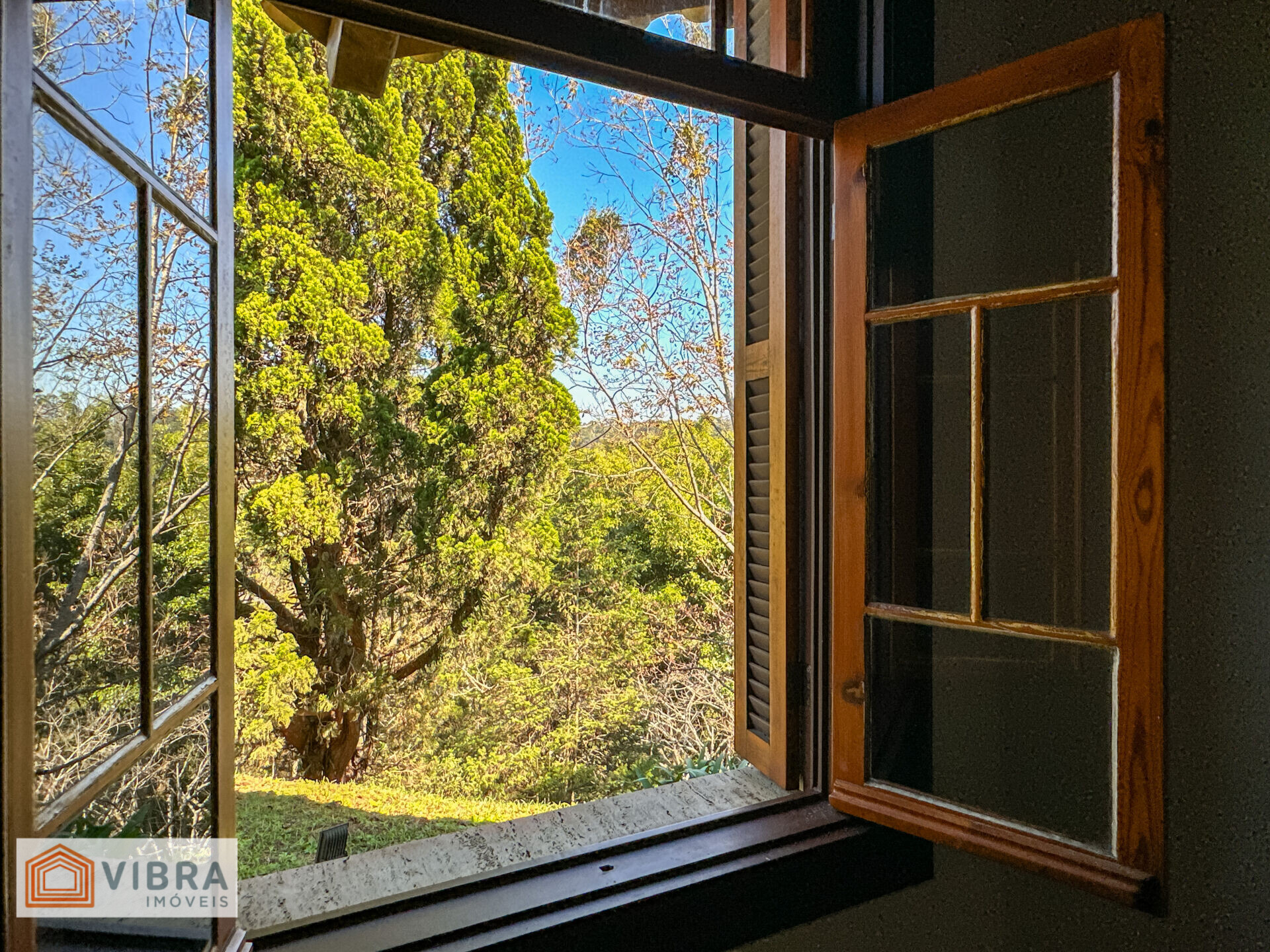 Foto 4 de Casa à venda no bairro Moinho Velho em Embu das Artes/SP