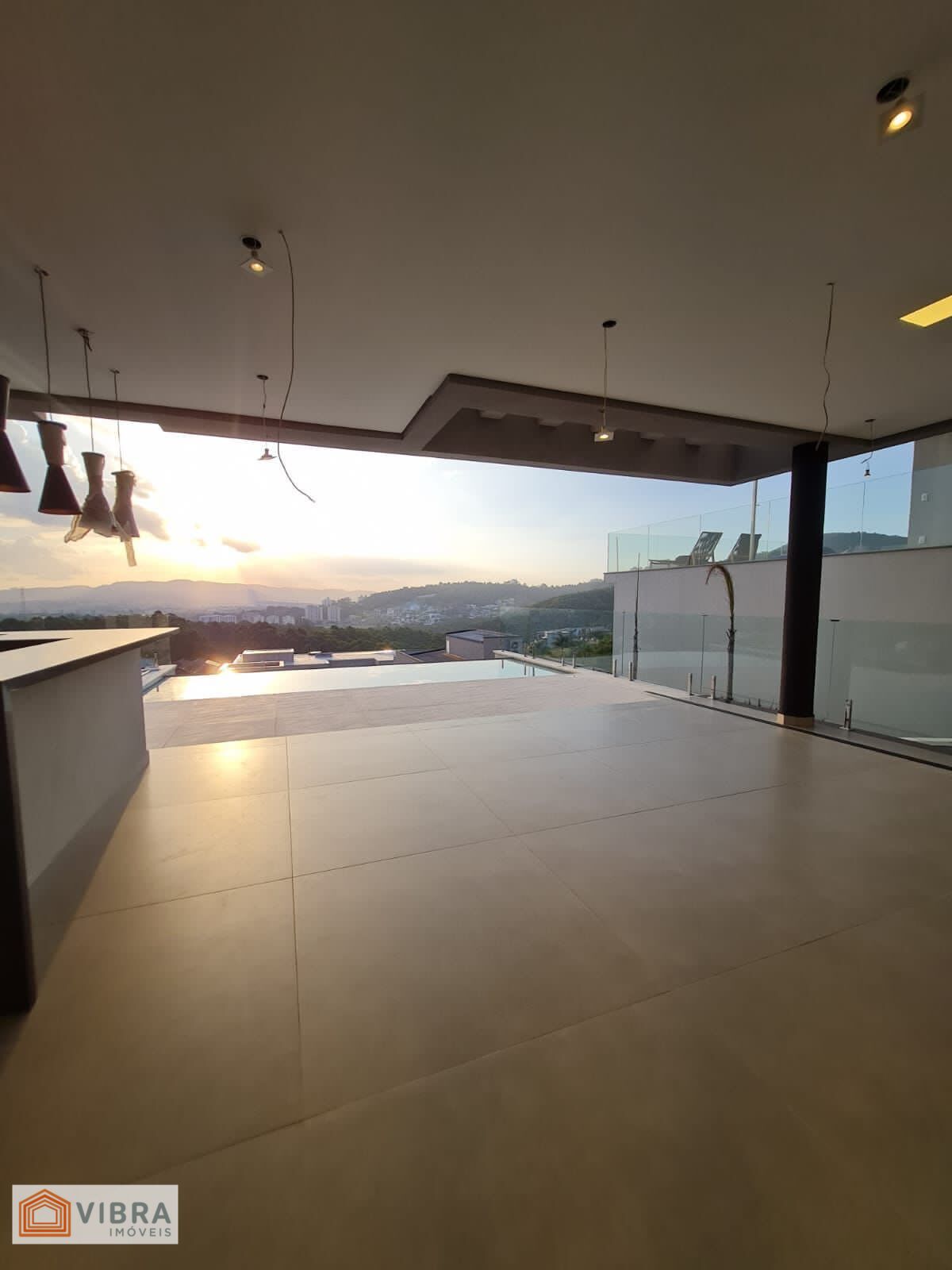 Foto 4 de Casa à venda no bairro Tamboré 10