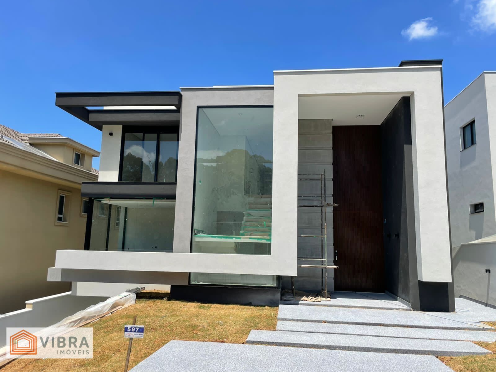 Foto principal de Casa à venda no bairro Tamboré 10
