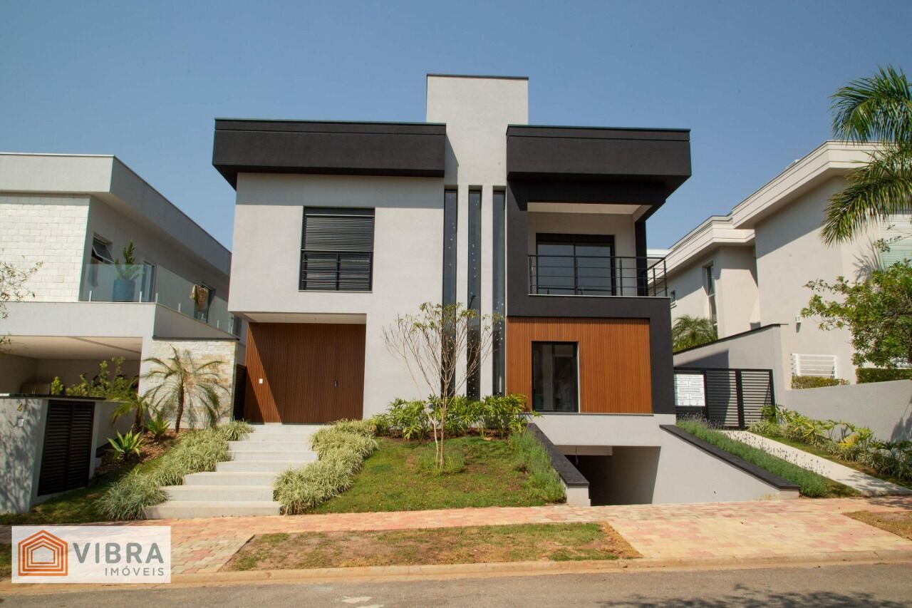 Casa à venda no bairro Alphaville em Santana de Parnaíba/SP