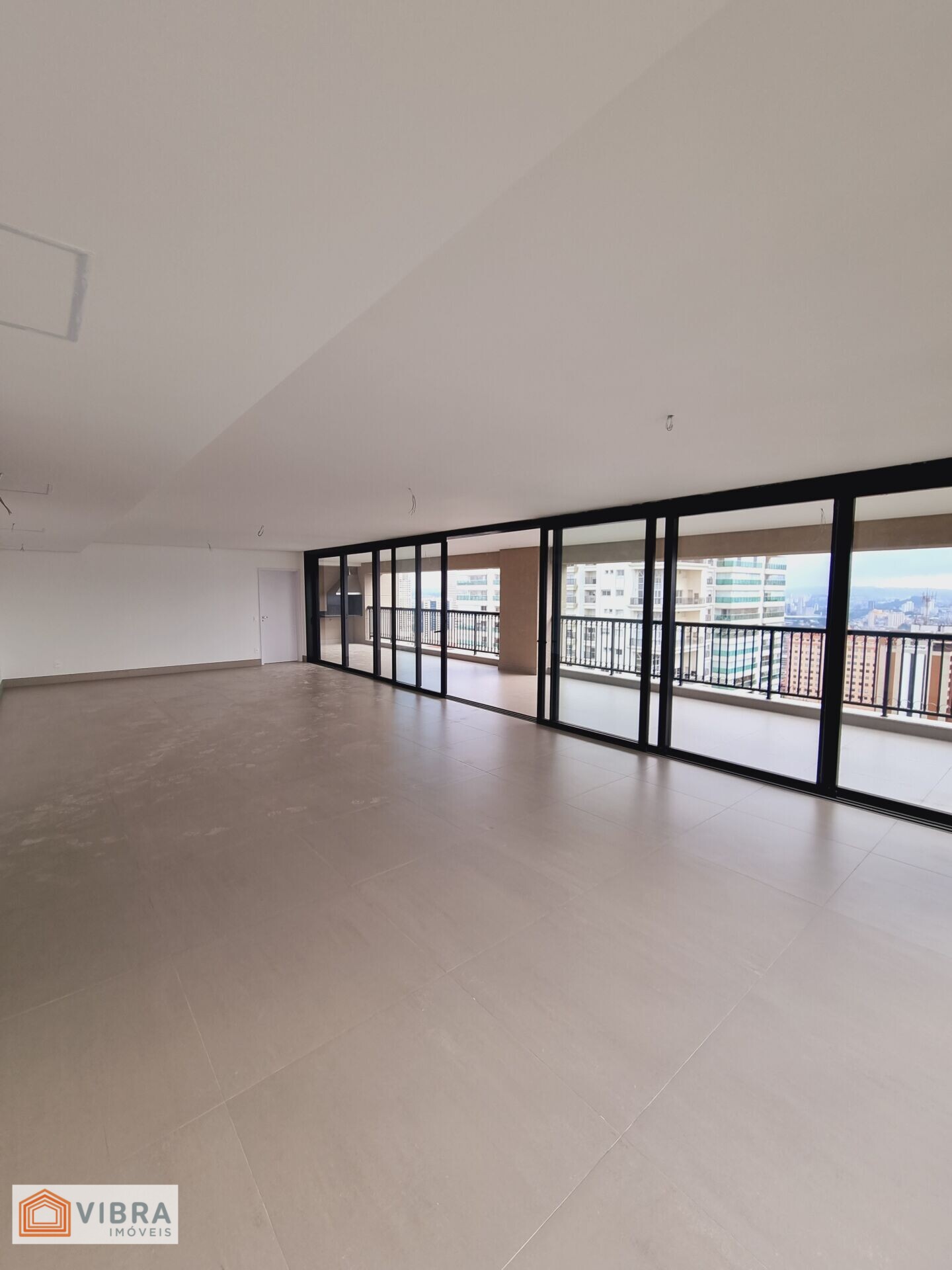 Foto 4 de Apartamento Alto Padrão à Venda no Edifício Oiapoque - Alphaville