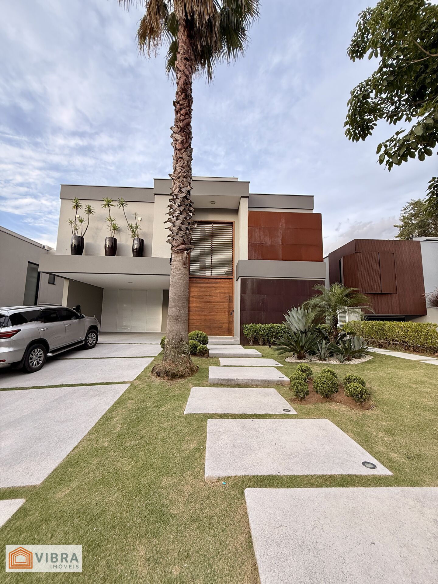Casa à venda no bairro Alphaville em Santana de Parnaíba/SP