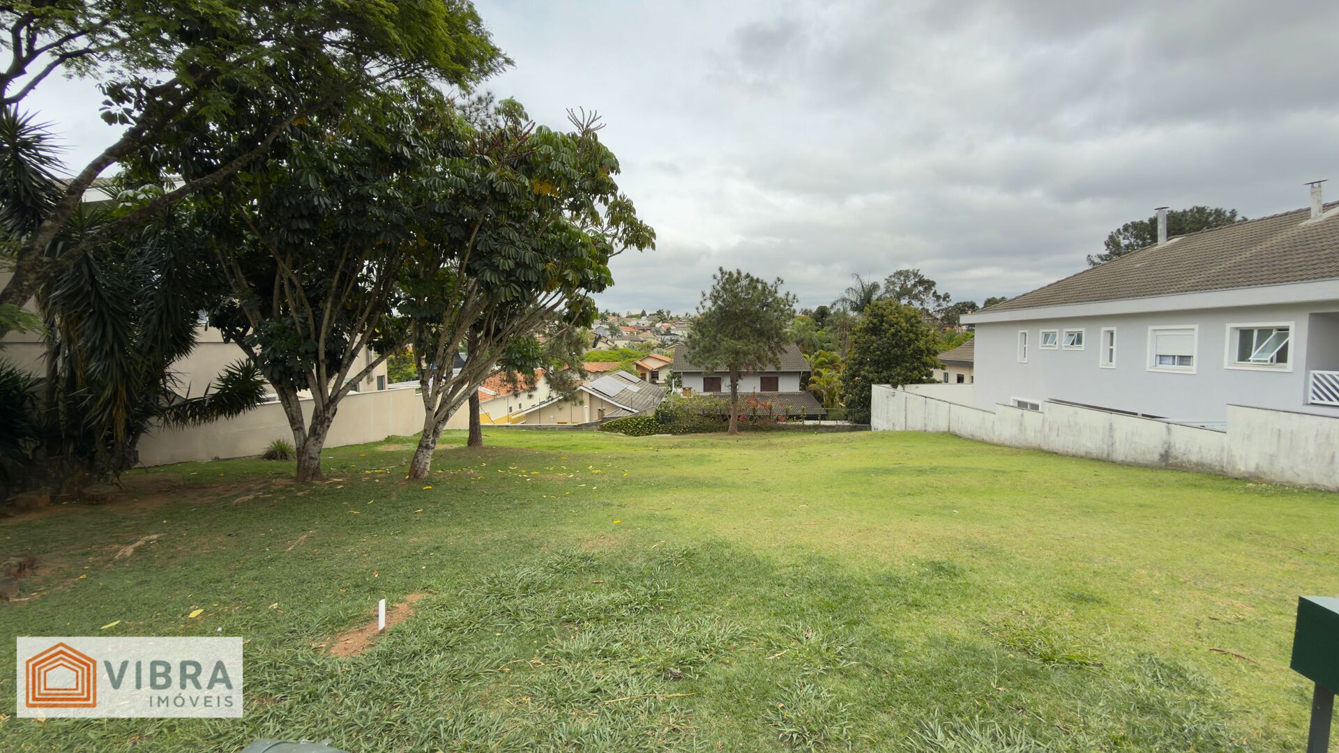 Foto 3 de Terreno à venda no bairro Alphaville em Santana de Parnaíba/SP