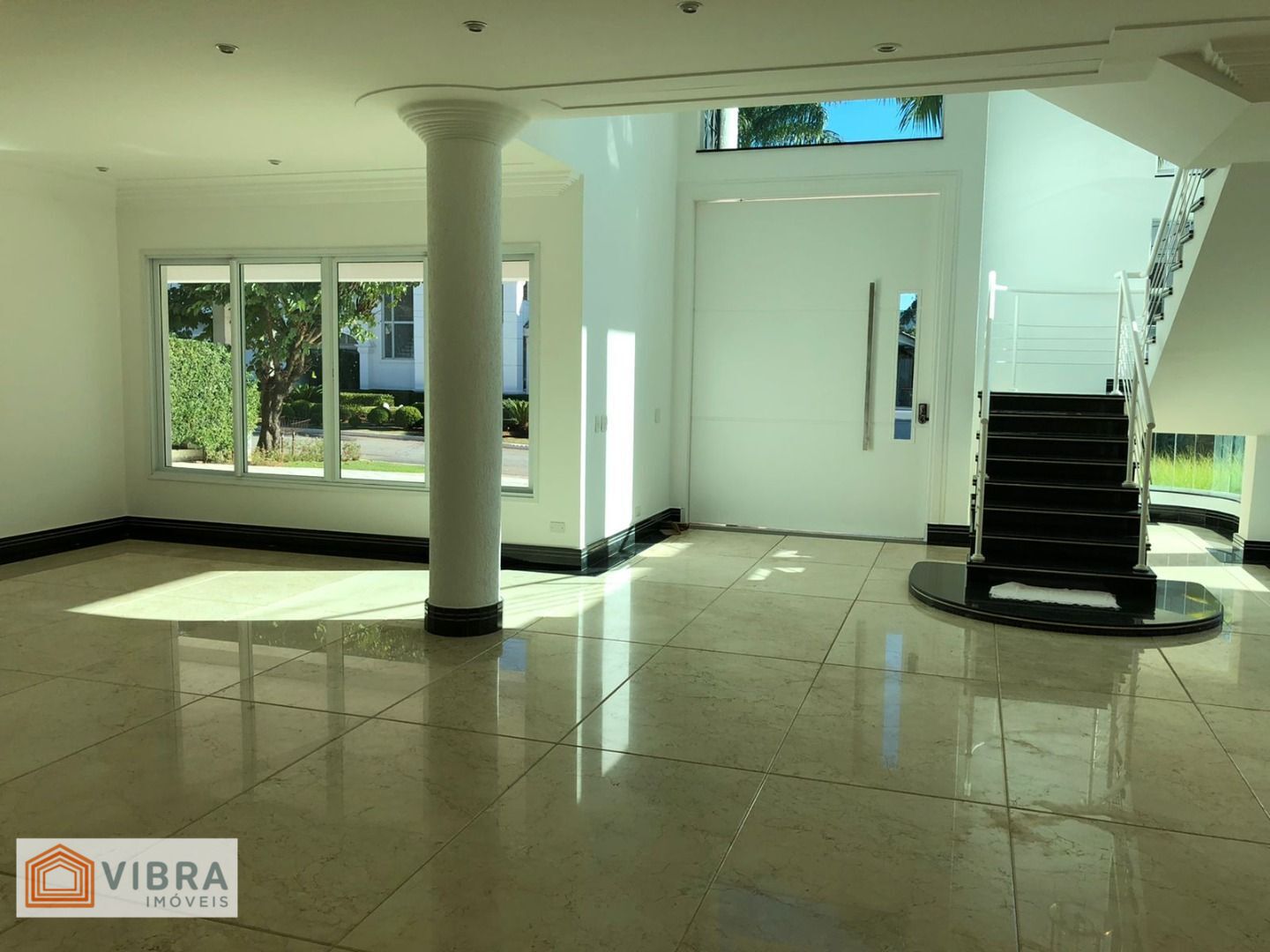 Foto 5 de Casa Alto Padrão à Venda no Residencial Tamboré 2