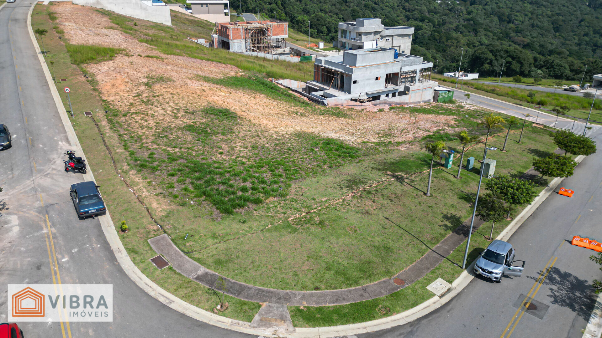 Foto 4 de Terreno Alto Padrão à Venda no Condomínio Altavis - Aldeia da Serra