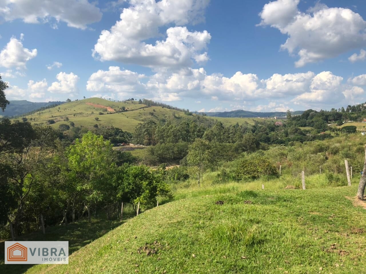 Foto 3 de Sítio à venda no bairro Castelo em Amparo/SP