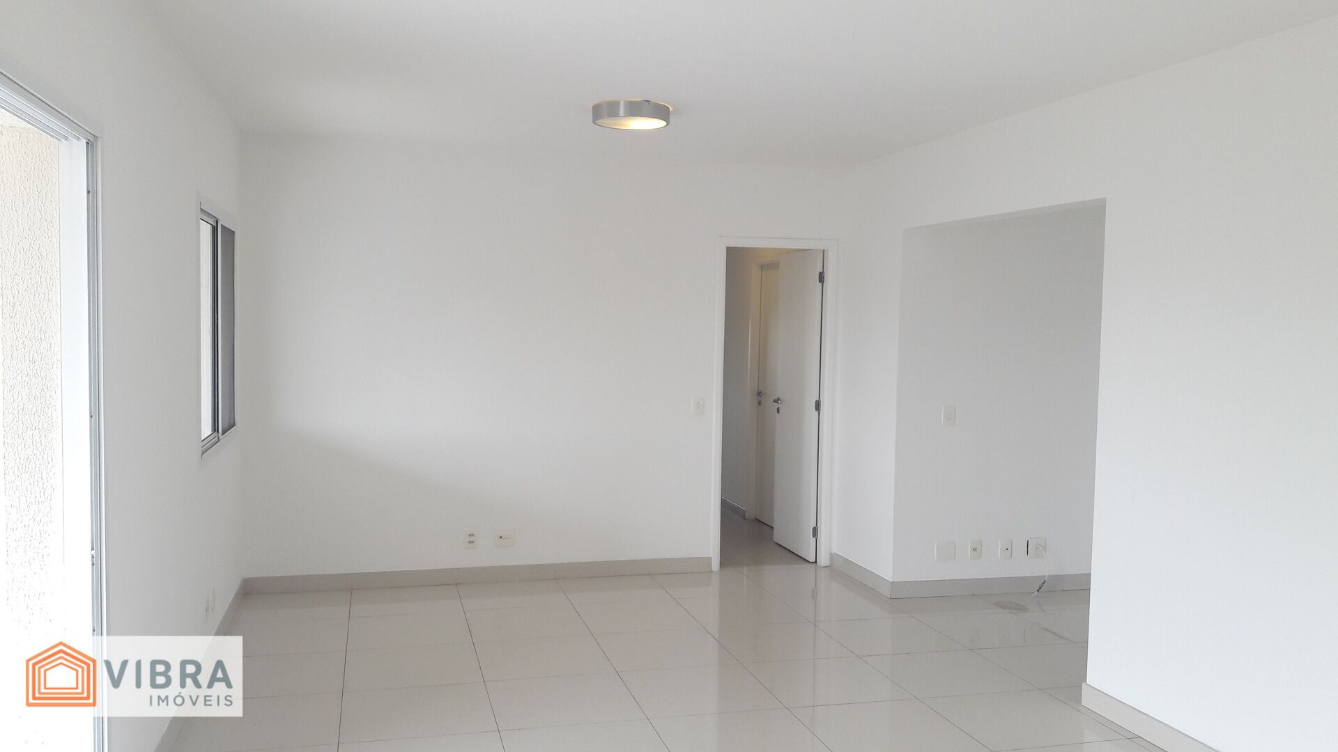 Foto 3 de Apartamento à venda no bairro Alphaville em Santana de Parnaíba/SP