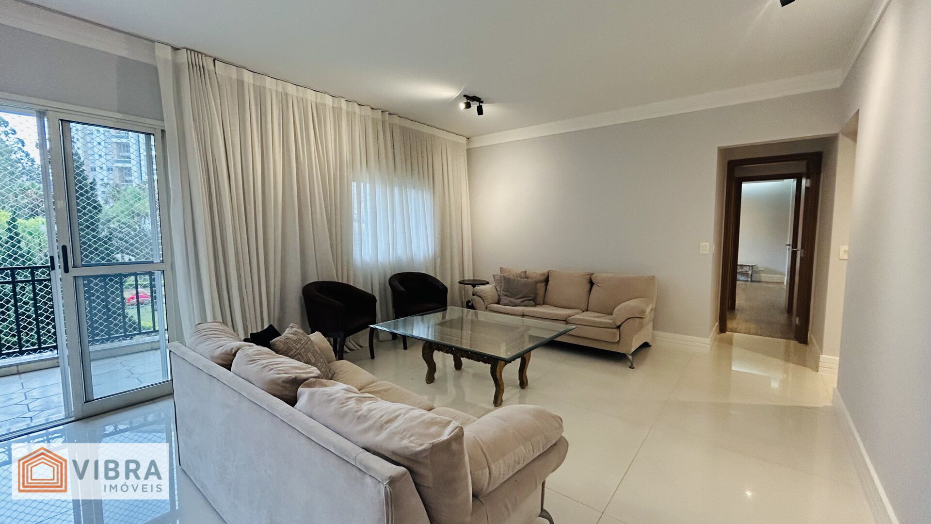 Apartamento para alugar no bairro Alphaville em Santana de Parnaíba/SP