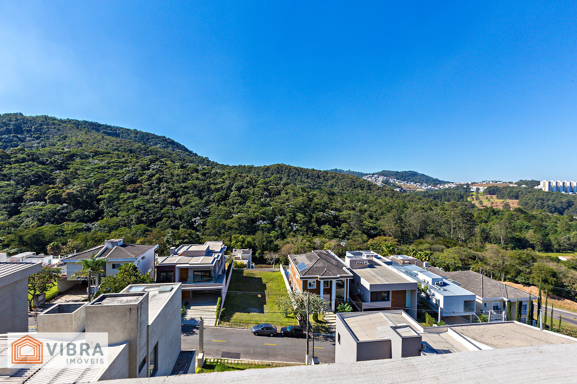 Casa Alto Padrão à Venda no Residencial Alphasitio - Alphaville