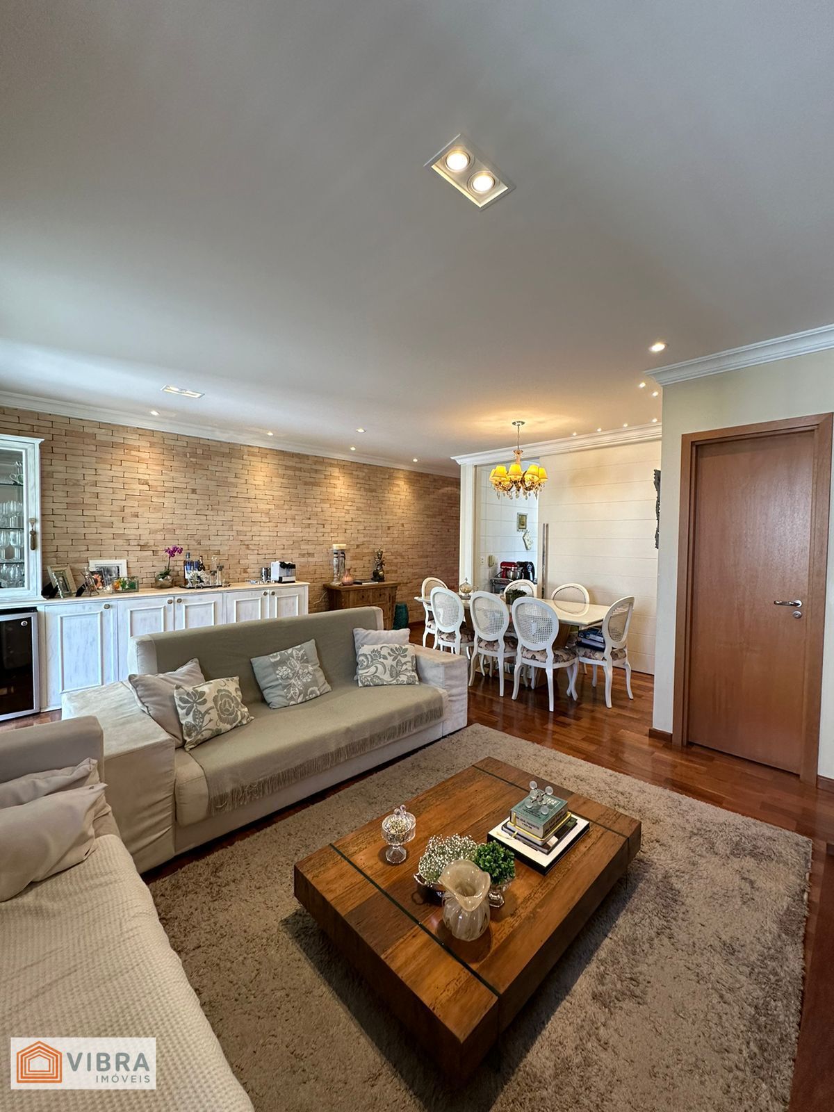 Foto 5 de Apartamento à venda no Condomínio Jardins de Tamboré - Alphaville