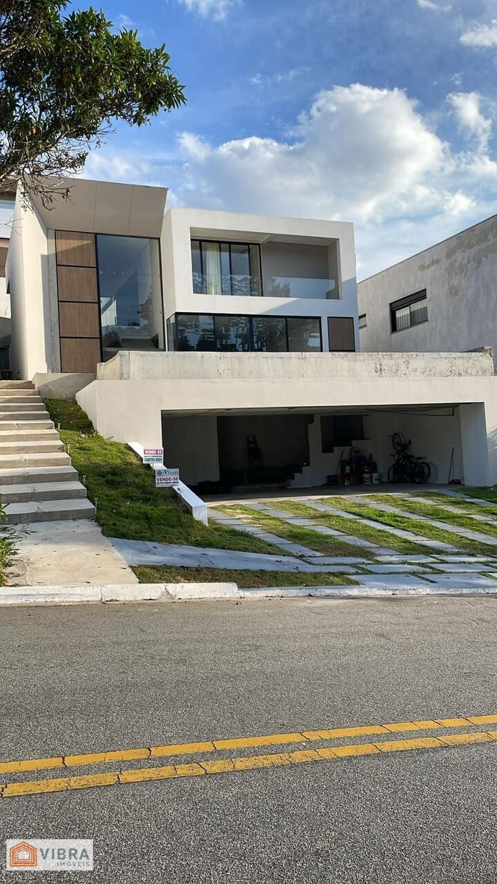 Foto 2 de Casa à venda no bairro Alphaville em Santana de Parnaíba/SP