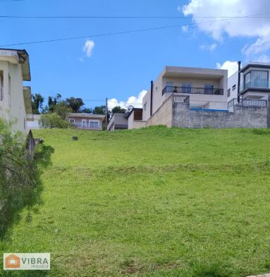 Terreno à venda no bairro Alphaville em Santana de Parnaíba/SP
