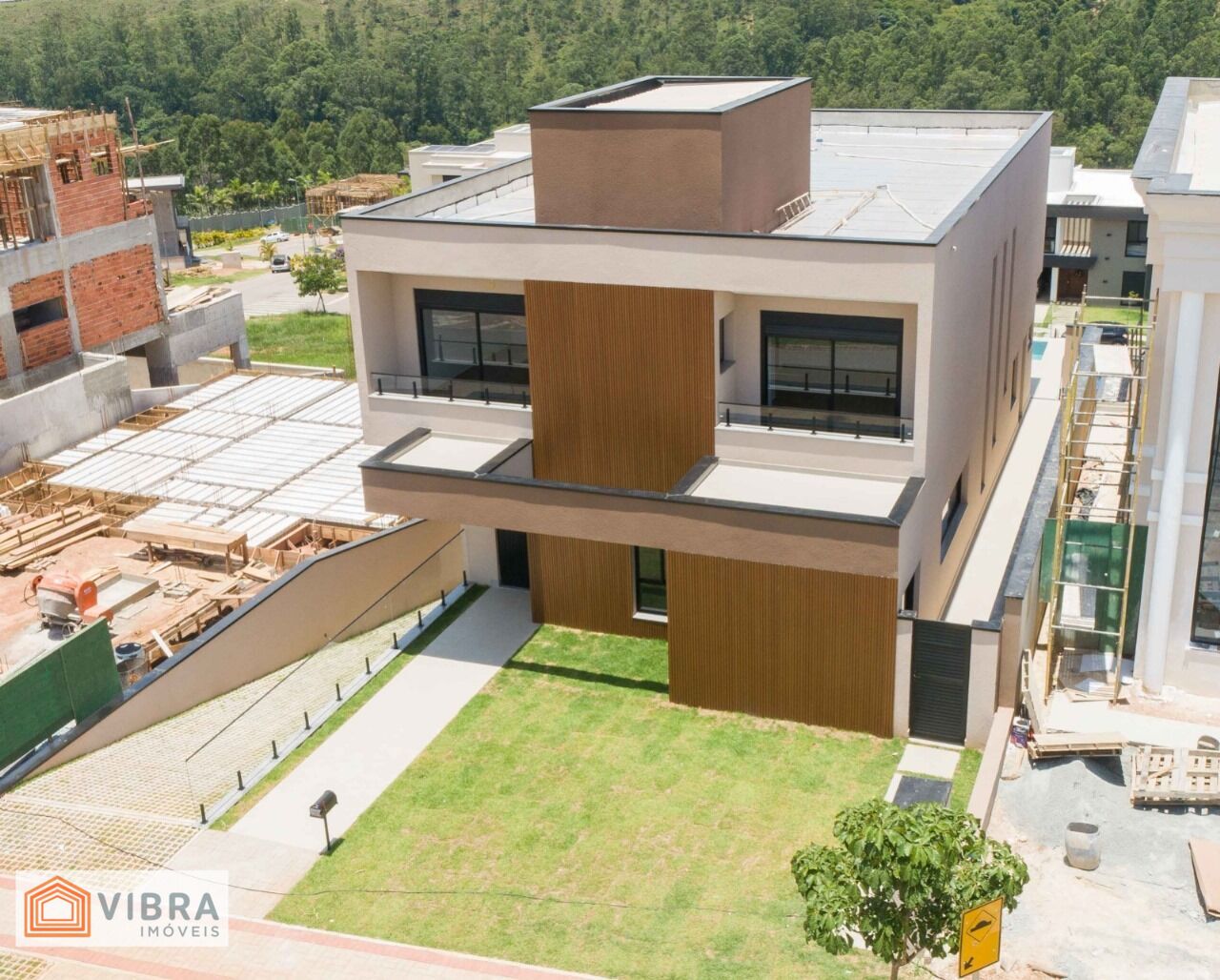 Casa à venda no bairro Alphaville em Santana de Parnaíba/SP