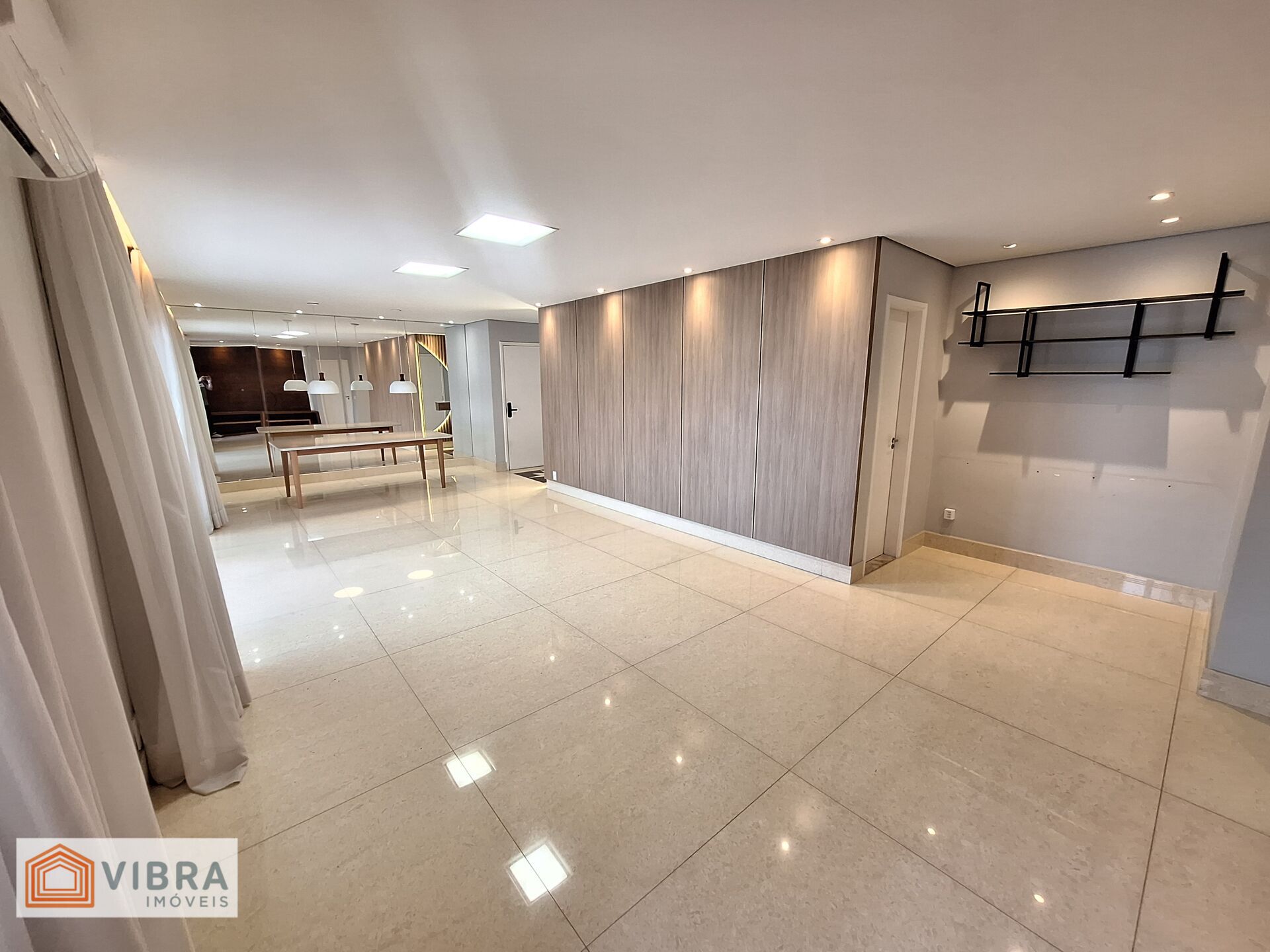 Foto 4 de Apartamento à venda no bairro Alphaville em Santana de Parnaíba/SP