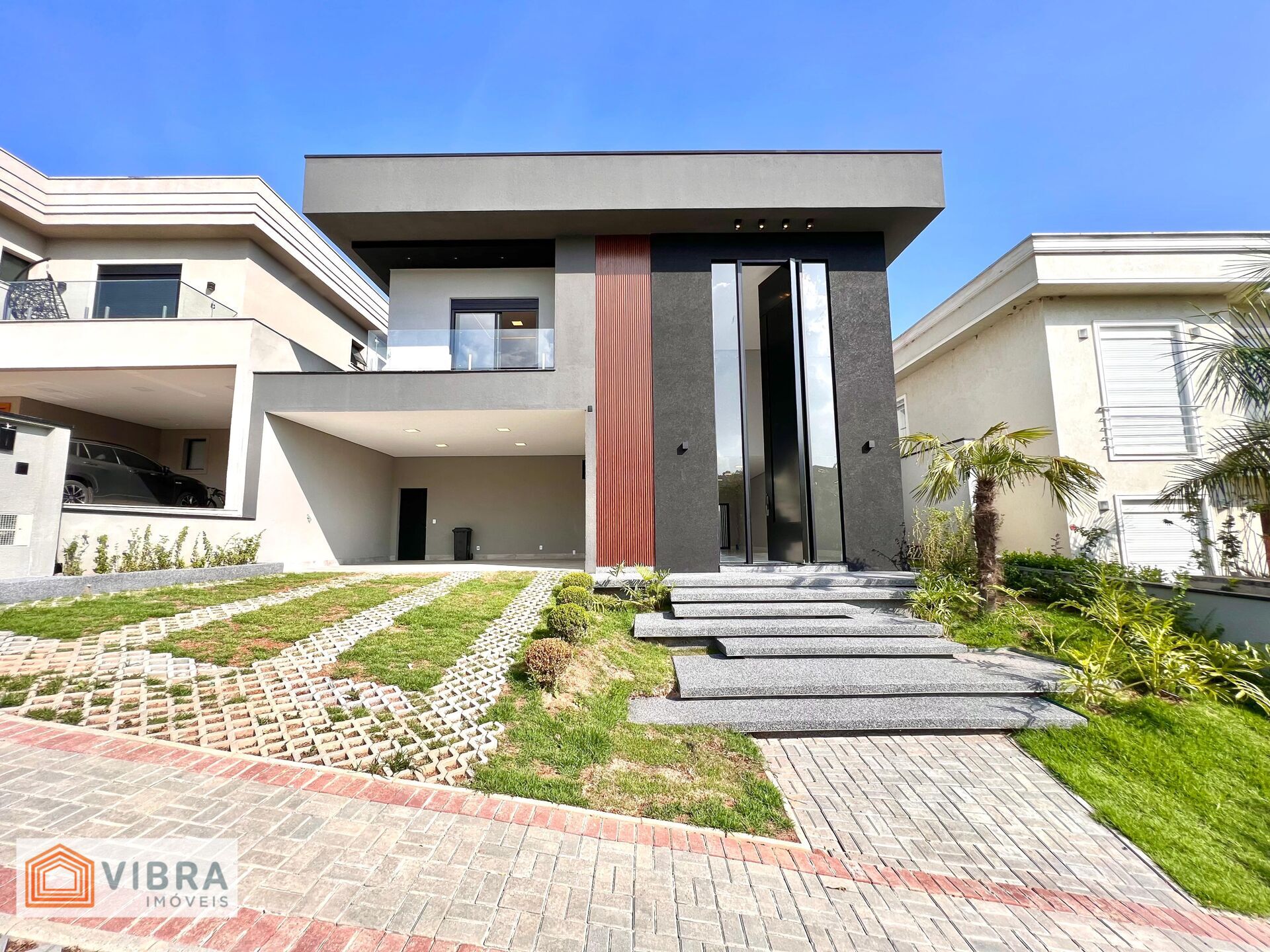 Casa Sobrado à Venda no Residencial Itahyê - Alphaville