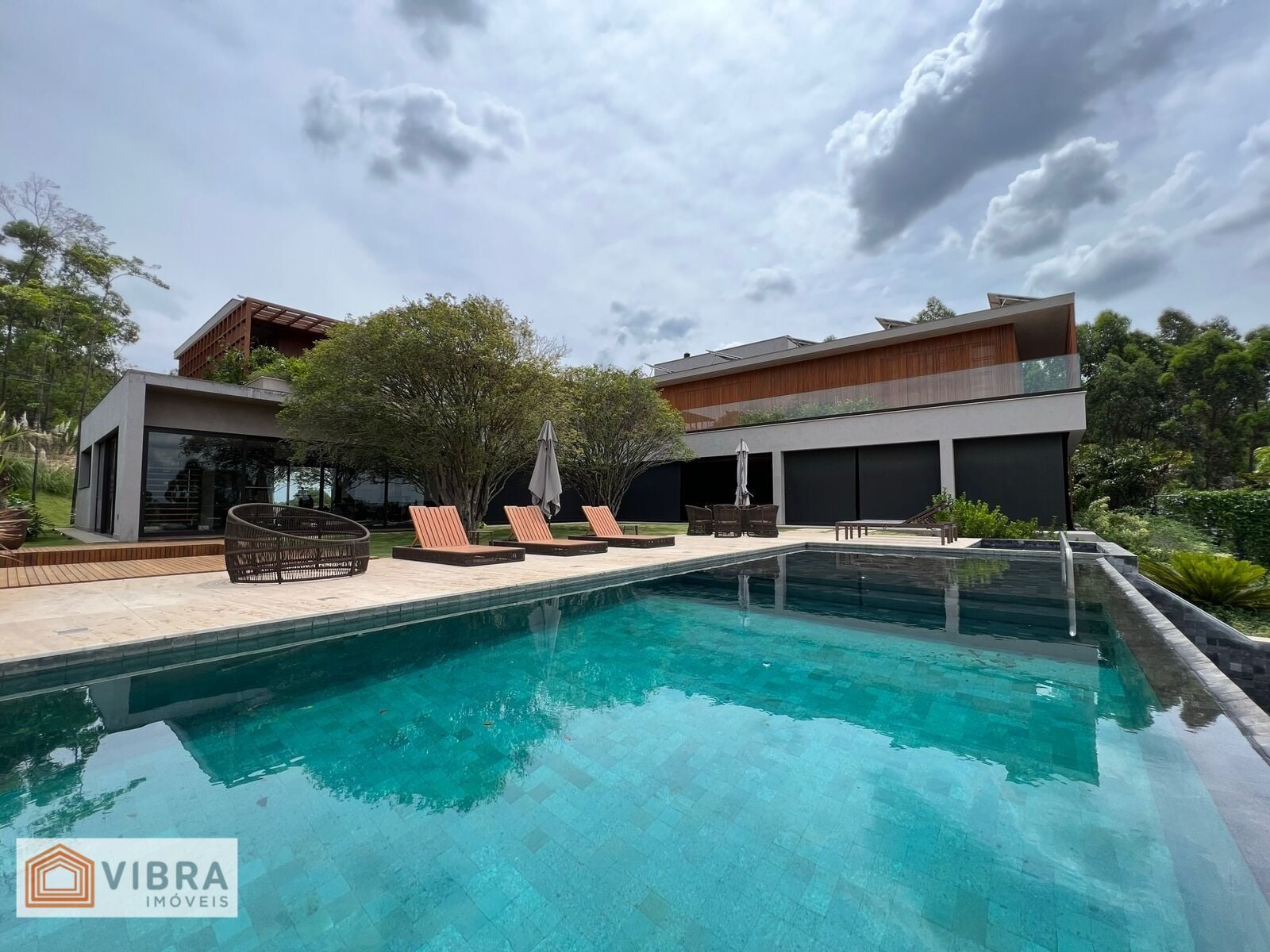 Casa Alto Padrão à venda no bairro Condomínio Terras de São José