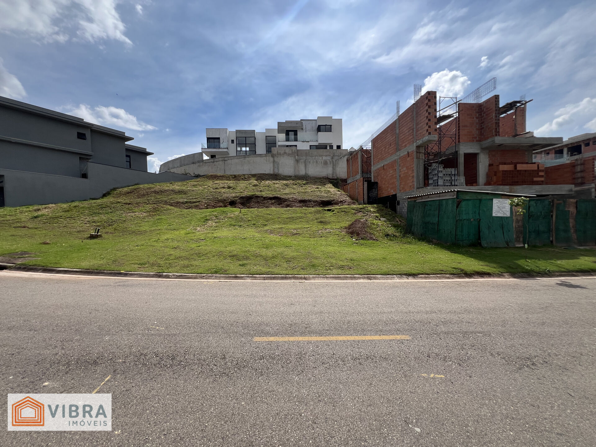 Foto 2 de Terreno Alto Padrão à venda no Residencial Itahyê - Alphaville