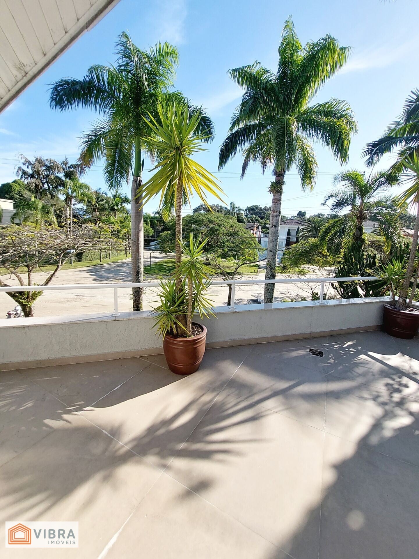 Foto 4 de Casa Alto Padrão à Venda no Residencial Riviera de São Lourenço