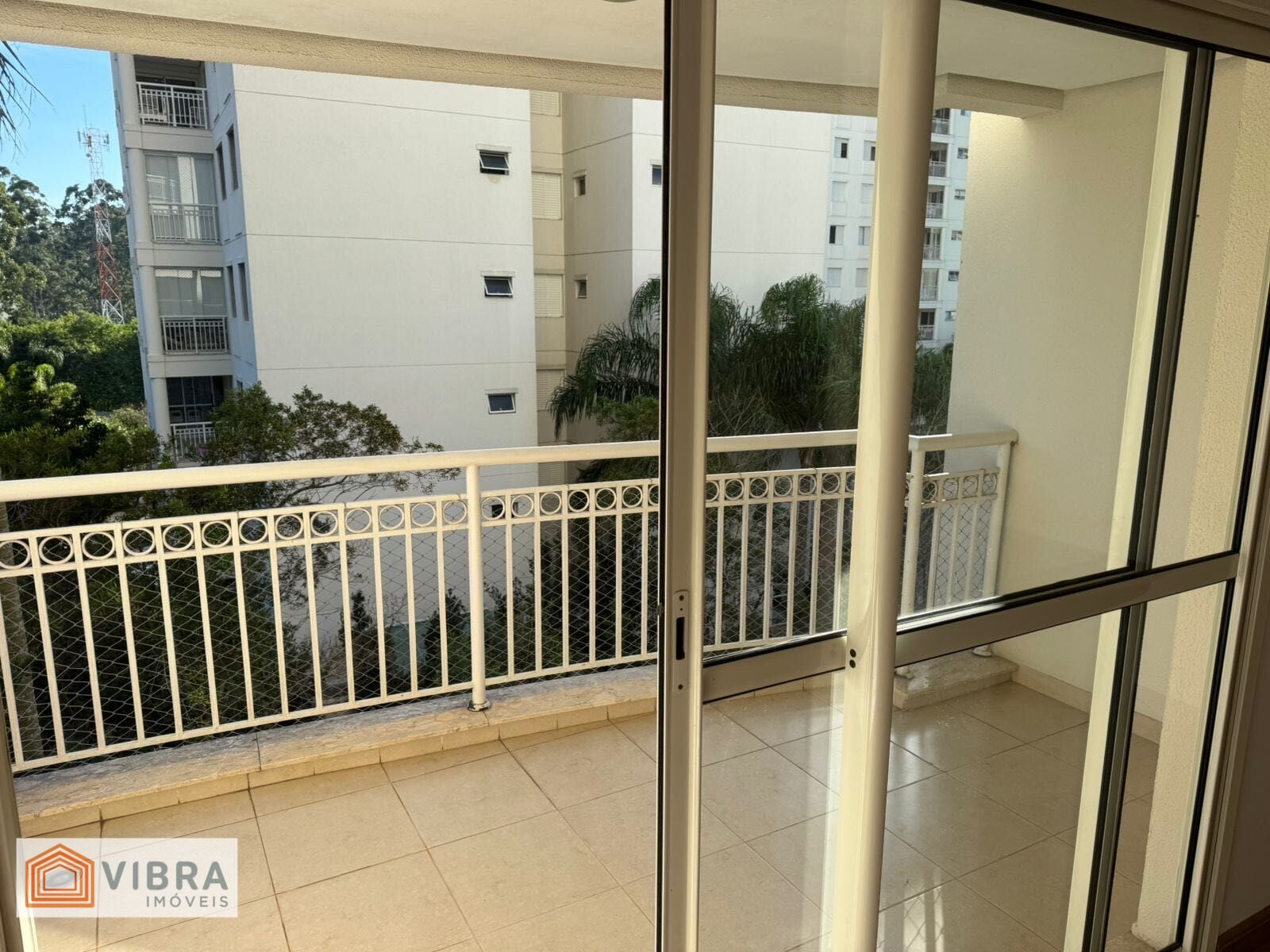 Apartamento à venda no Green Tamboré - bairro Tamboré