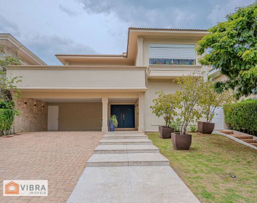 Casa à venda no bairro Alphaville em Santana de Parnaíba/SP