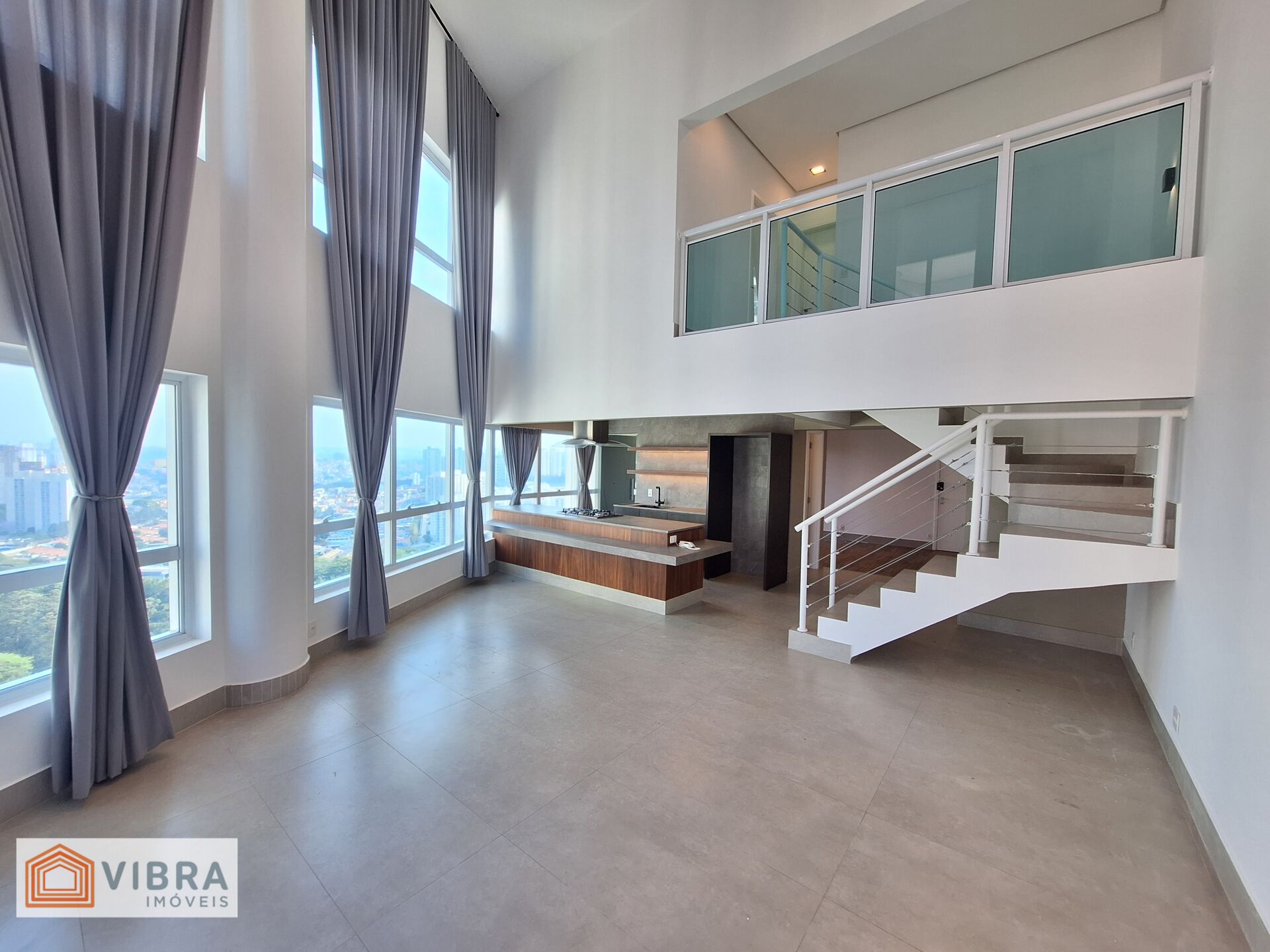 Apartamento para alugar no bairro Alphaville Industrial em Barueri/SP