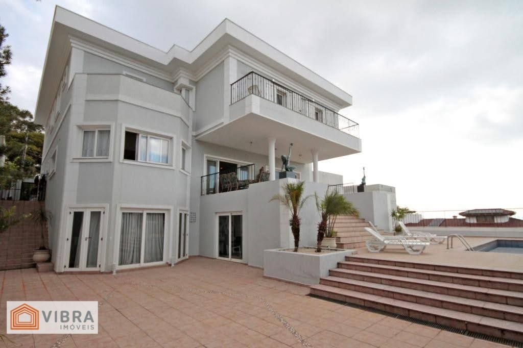 Casa Alto Padrão no Residencial Alphaville 8