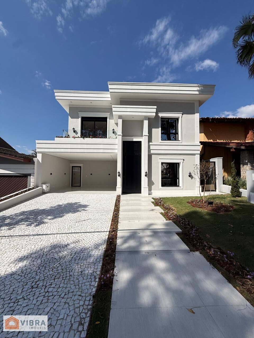 Casa à venda no Condomínio Alphaville 4