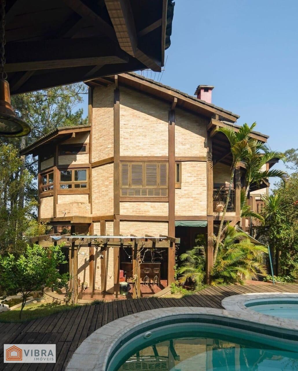 Casa à venda no bairro Aldeia da Serra em Barueri/SP
