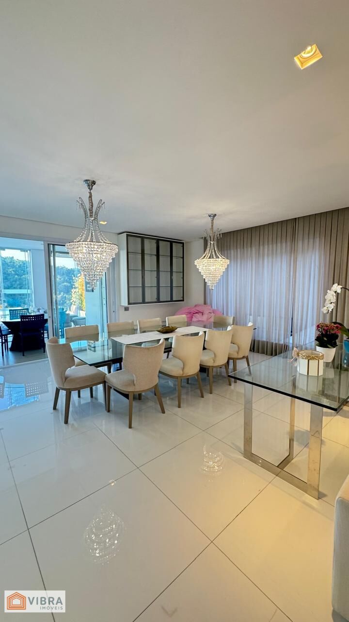 Foto 4 de Casa à venda no bairro Alphaville em Santana de Parnaíba/SP