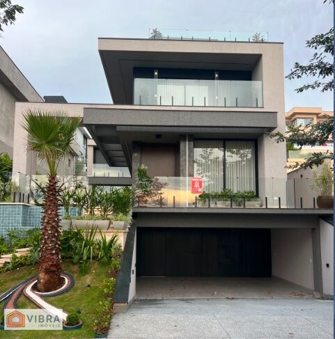 Casa à venda no bairro Alphaville em Santana de Parnaíba/SP
