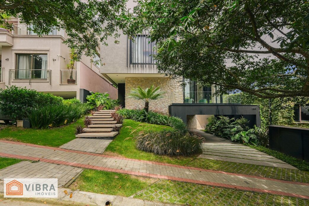 Foto 3 de Casa à venda no bairro Alphaville em Santana de Parnaíba/SP