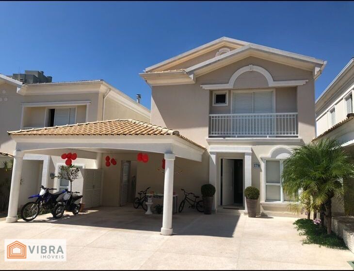 Casa à venda no Residencial Tamboré 7