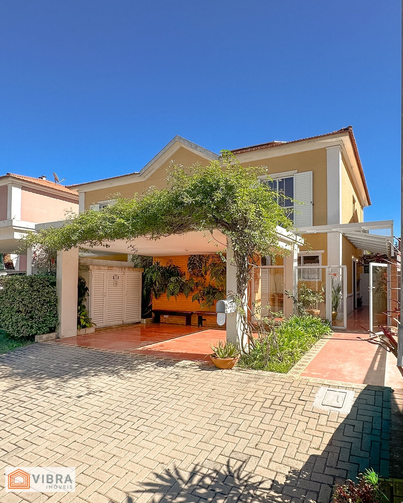 Casa à venda no bairro Alphaville em Santana de Parnaíba/SP